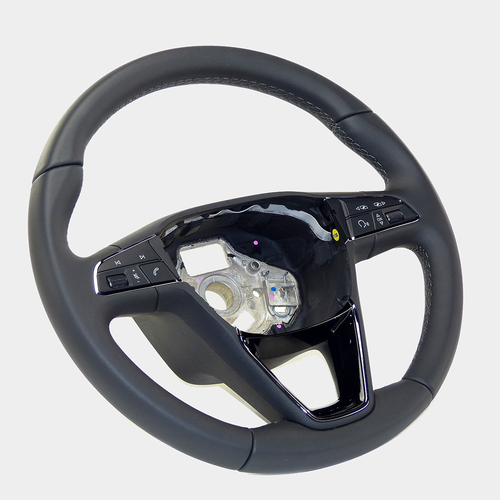 Športni trikraki volan iz usnja z multifunkcijskim upravljanjem Seat Ateca, Seat Ibiza 6P, Seat Leon 5F, Seat Toledo IV KG